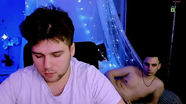 Snapshot of jason_sweety chatting on 03/11/26, 02:01 jason sweety online show from 03/11/26, 02:01