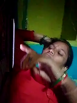 Pooja6060 online show from 10/14/25, 03:13