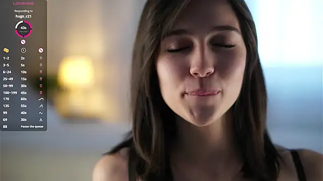 LettySlovacek online show from 10/19/25, 02:12