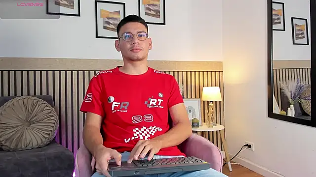 marcuswildx online show from 09/24/25, 10:13