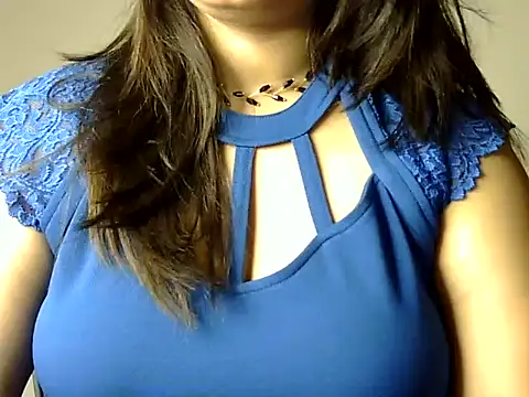 Aaliya02 online show from 11/14/25, 09:35