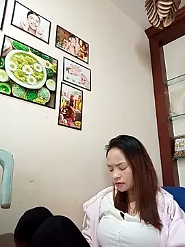    Dorry02    online show from 10/19/25, 04:35