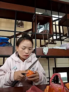    Dorry02    online show from 11/09/25, 08:34