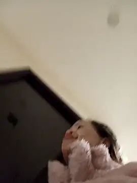    Dorry02    online show from 11/12/25, 06:47