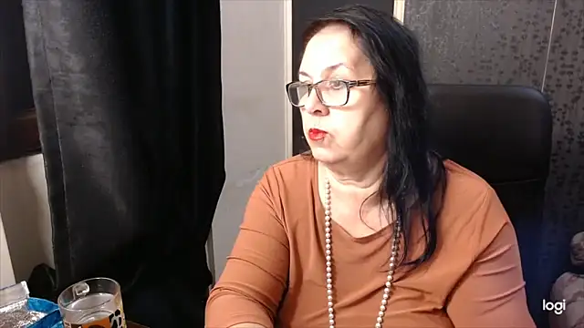 MissSanjanne online show from 11/22/25, 12:53