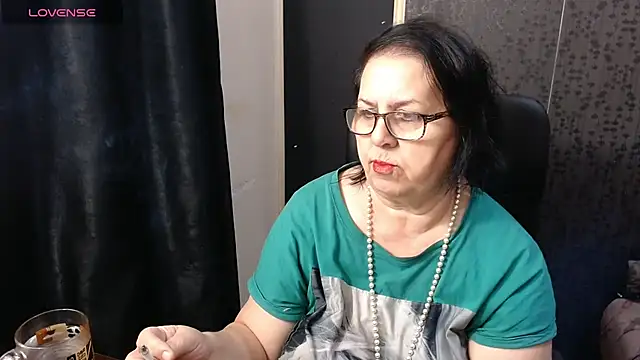 Snapshot of MissSanjanne chatting on 03/12/26, 02:12 MissSanjanne online show from 03/12/26, 02:12