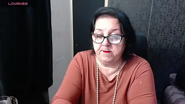 MissSanjanne online show from 05/09/26, 07:52