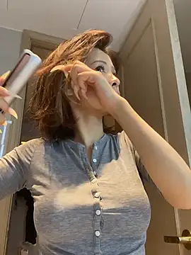 miumiu-66 online show from 06/24/26, 08:57
