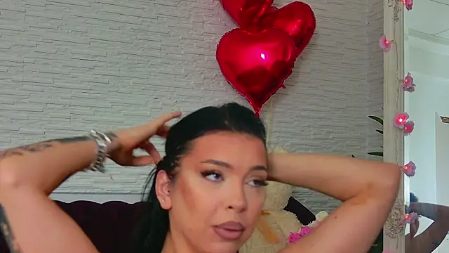 Snapshot of MeganSin_ chatting on 02/11/26, 05:45 MeganSin online show from 02/11/26, 05:45