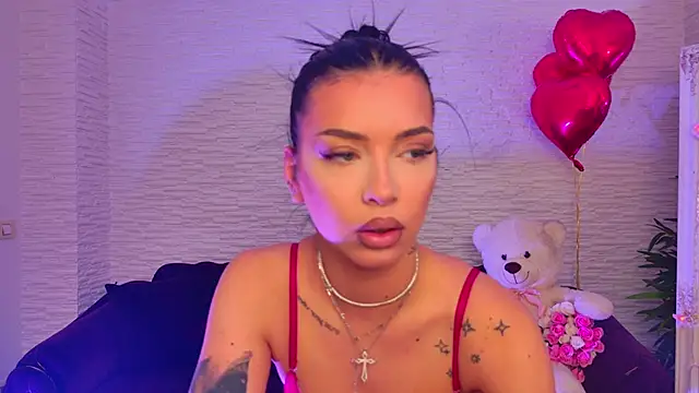 Snapshot of MeganSin_ chatting on 02/13/26, 05:58 MeganSin online show from 02/13/26, 05:58