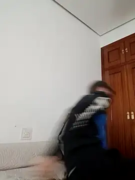 Snapshot of jorgeereyy chatting on 09/29/25, 02:44 jorgeereyy online show from 09/29/25, 02:44