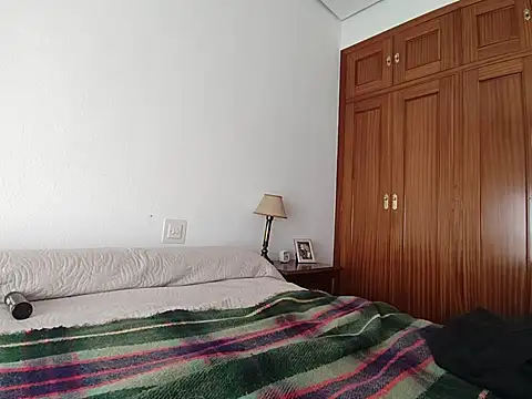 Snapshot of jorgeereyy chatting on 10/08/25, 01:20 jorgeereyy online show from 10/08/25, 01:20