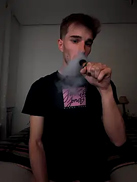 Snapshot of jorgeereyy chatting on 02/02/26, 07:01 jorgeereyy online show from 02/02/26, 07:01