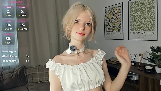 LaureMestler online show from 11/28/25, 08:06