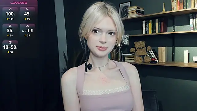 LaureMestler online show from 01/15/26, 01:16