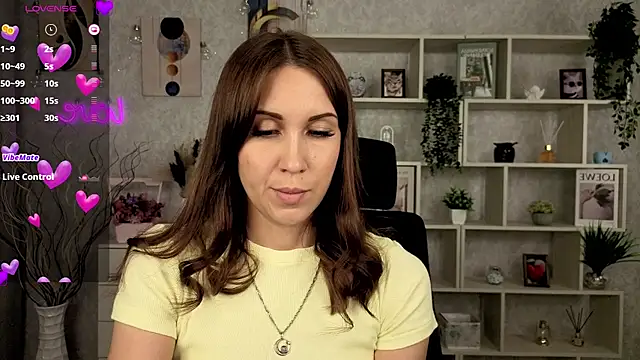 DreamVelour online show from 10/10/25, 08:41