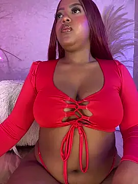 Snapshot of LennaCoper chatting on 03/25/26, 10:21 LennaCoper online show from 03/25/26, 10:21