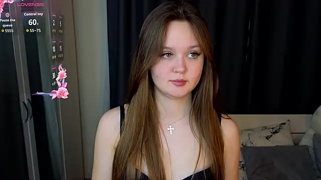 ElenoreReth online show from 04/28/26, 02:27