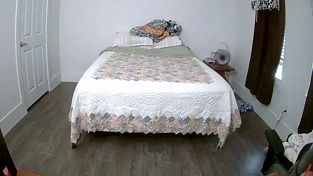 Buggy1965 online show from 11/21/25, 02:05