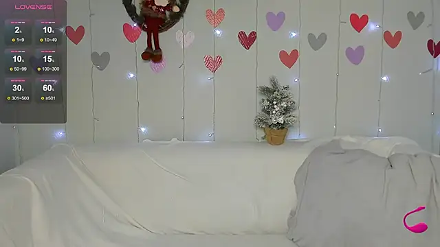 Angel Leeks online show from 12/18/25, 12:22