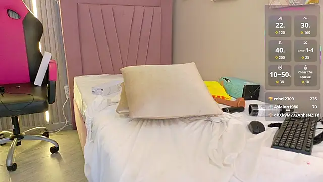 meli peach1 online show from 04/18/26, 07:07