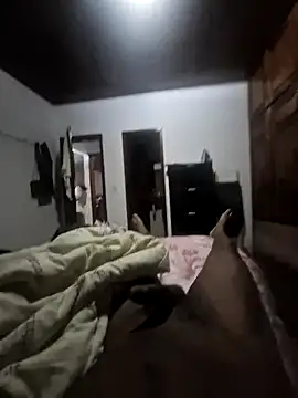 Snapshot of Preto18cmssa chatting on 09/22/25, 09:28 Preto18cmssa online show from 09/22/25, 09:28