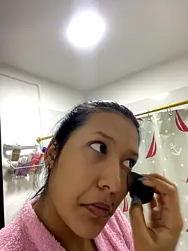 IsabellaJoness  online show from 10/14/25, 10:27