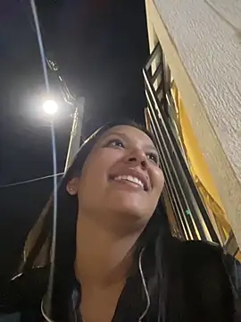 IsabellaJoness  online show from 10/22/25, 12:11