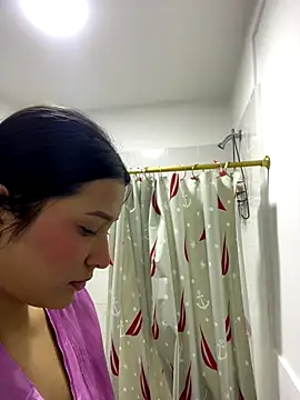 IsabellaJoness  online show from 10/24/25, 10:11