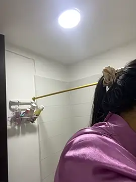 IsabellaJoness  online show from 11/03/25, 11:11