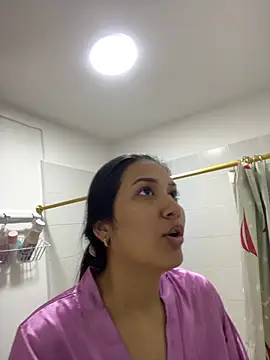 IsabellaJoness  online show from 11/07/25, 11:10