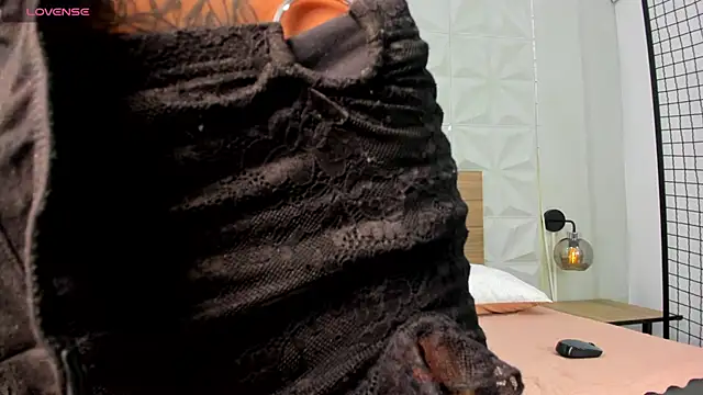 ValeryTrans  online show from 11/08/25, 01:33