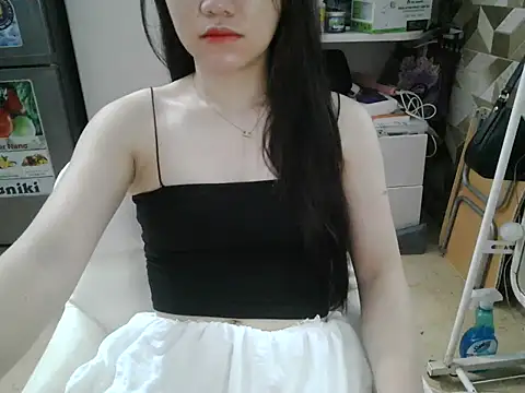 Ara4865 online show from 10/16/25, 08:15