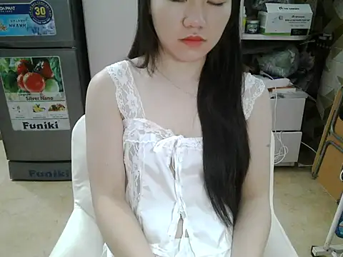 Ara4865 online show from 10/21/25, 05:30