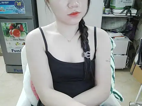 Ara4865 online show from 10/26/25, 11:05