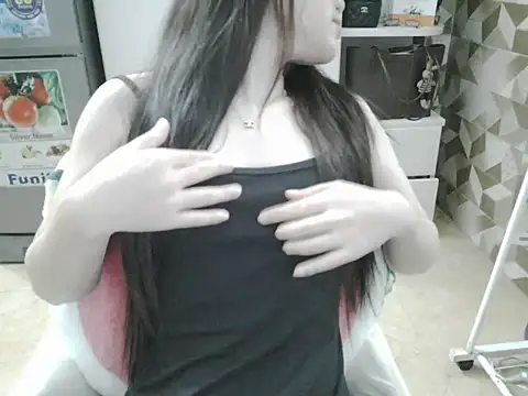 Ara4865 online show from 11/09/25, 04:55