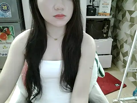 Ara4865 online show from 11/12/25, 09:53