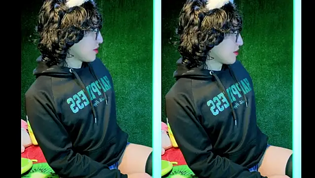 -BlueOpal- online show from 12/18/25, 03:01