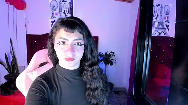 Snapshot of kitty__chs chatting on 03/07/26, 06:43 kitty chs online show from 03/07/26, 06:43