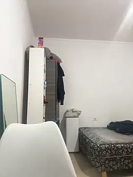 KarenG2025 online show from 10/05/25, 01:59