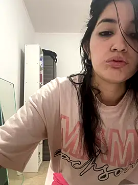 KarenG2025 online show from 10/13/25, 02:55