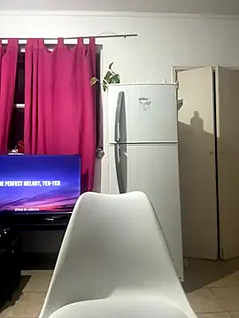 KarenG2025 online show from 11/27/25, 04:14