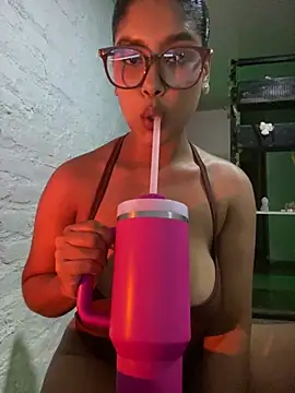 miiabrown18 online show from 06/13/26, 01:14