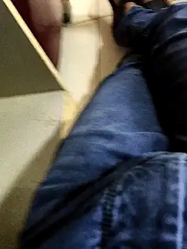 Snapshot of 123Imranshaik123 chatting on 03/15/26, 03:34 123Imranshaik123 online show from 03/15/26, 03:34