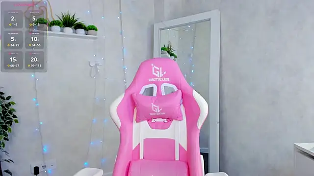 Snapshot of Berta_Kelly chatting on 12/19/25, 12:39 Berta Kelly online show from 12/19/25, 12:39