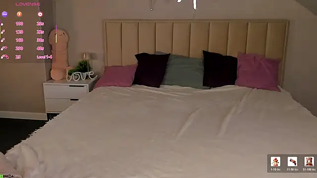 Berta Kelly online show from 06/28/26, 12:49