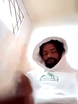 Snapshot of Goofygoody17 chatting on 02/14/26, 10:12 Goofygoody17 online show from 02/14/26, 10:12