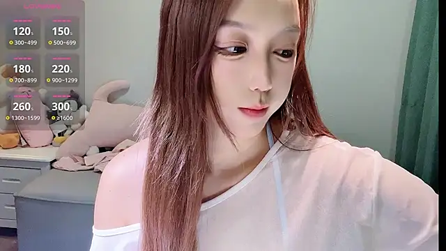 Snapshot of Luna--1 chatting on 07/07/26, 02:43 Luna--1 online show from 07/07/26, 02:43