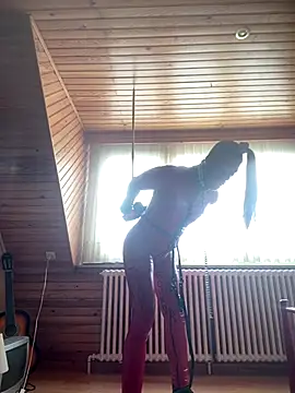 Snapshot of imslutforanyone chatting on 11/07/25, 09:42 imslutforanyone online show from 11/07/25, 09:42