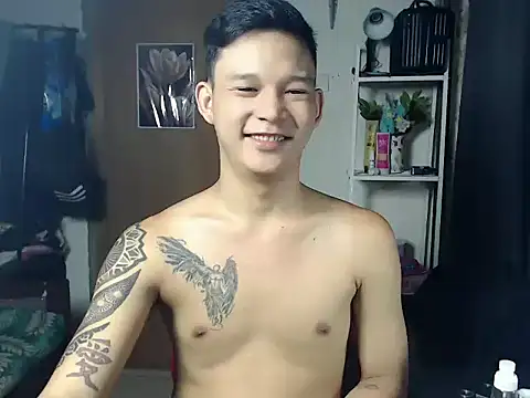 Snapshot of asianmonstercock05 chatting on 05/11/26, 05:24 asianmonstercock05 online show from 05/11/26, 05:24